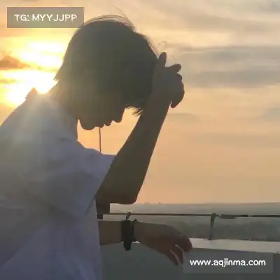 荣杏暖